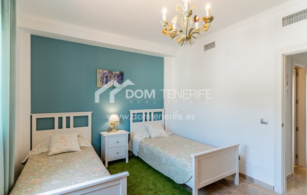 Sale - Townhouse -
Guía de Isora  - Playa La Arena