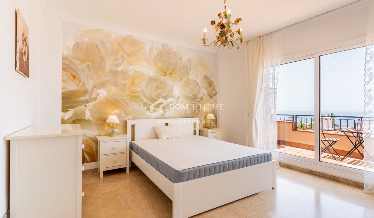 Sale - Townhouse -
Guía de Isora  - Playa La Arena