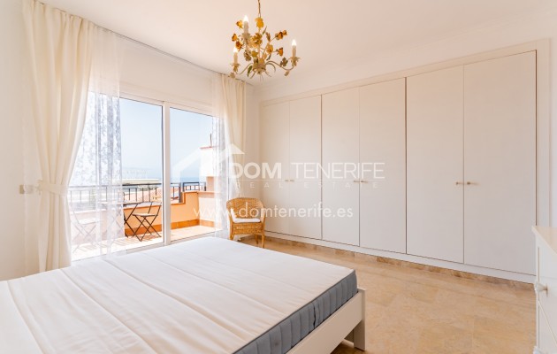 Sale - Townhouse -
Guía de Isora  - Playa La Arena