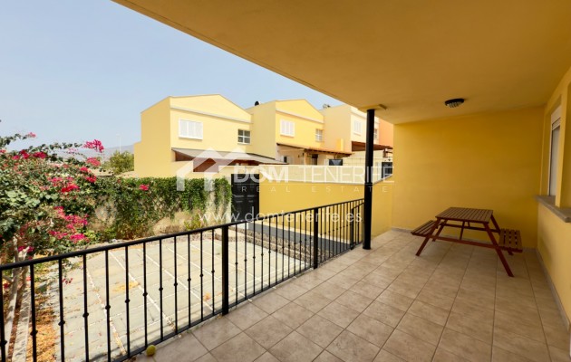 Location - Maison de ville -
Adeje - El Madroñal