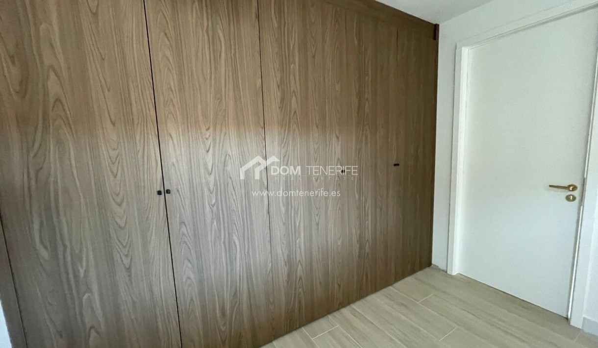 Продажа - Бунгало -
Адехе - Маразул