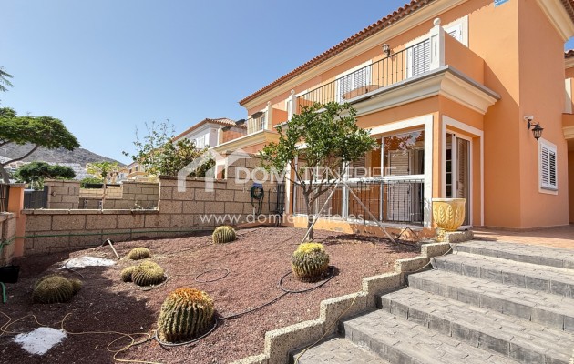Location - Maison jumelée -
Adeje - El Madroñal