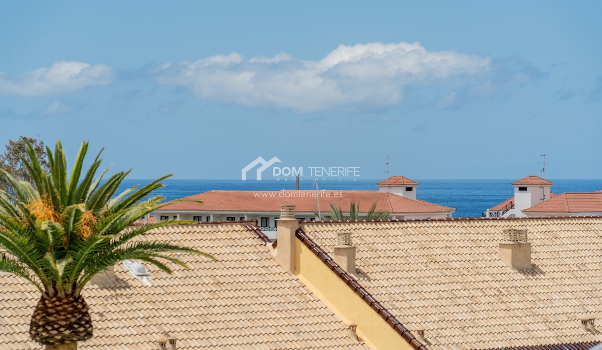 Alquiler a largo plazo - Chalet adosado -
Arona - Playa de Las Americas