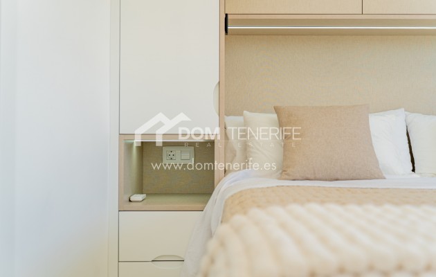 Alquiler a largo plazo - Chalet adosado -
Arona - Playa de Las Americas