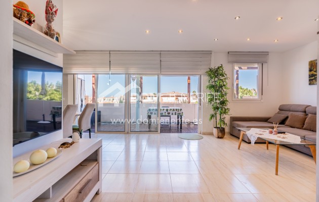 Wiederverkauf - Wohnung -
San Miguel de Abona - Amarilla Golf