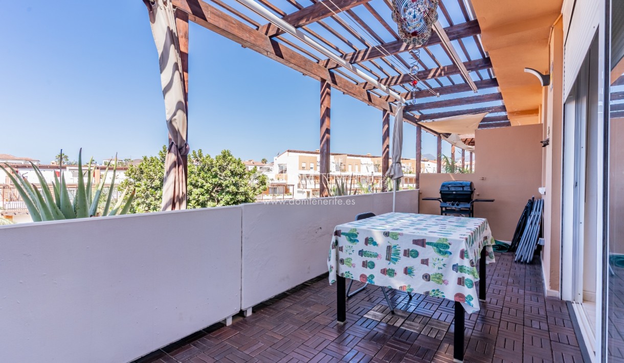 Wiederverkauf - Wohnung -
San Miguel de Abona - Amarilla Golf