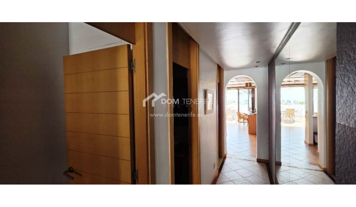 Wiederverkauf - Wohnung -
Adeje - Playa Paraiso