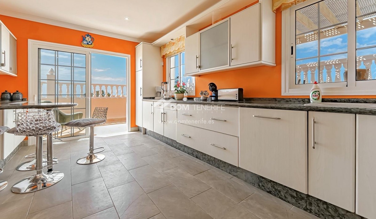 Wiederverkauf - Villa -
Adeje - Callao Salvaje