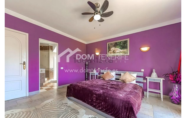 Wiederverkauf - Villa -
Adeje - Callao Salvaje