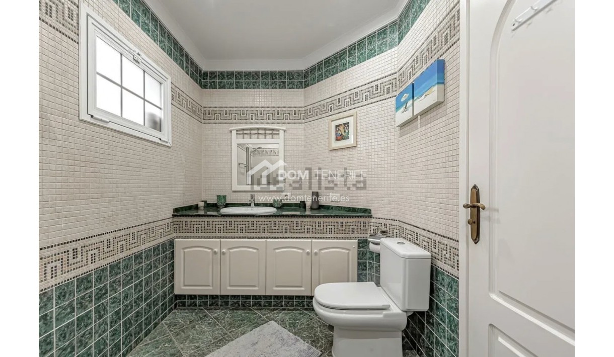 Wiederverkauf - Villa -
Adeje - Callao Salvaje