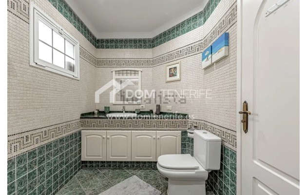 Wiederverkauf - Villa -
Adeje - Callao Salvaje