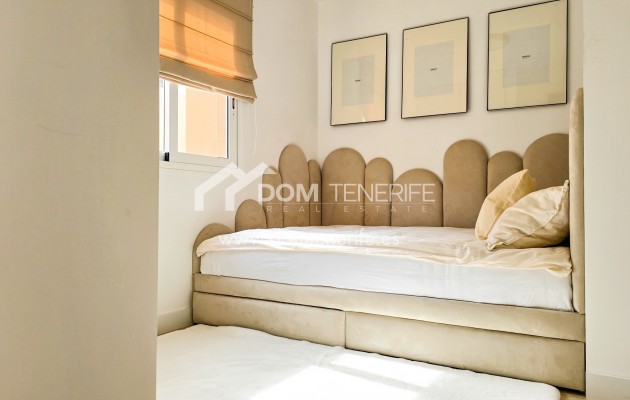 Wiederverkauf - Stadthaus -
Adeje - El Madroñal