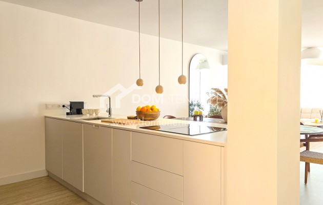 Wiederverkauf - Stadthaus -
Adeje - El Madroñal