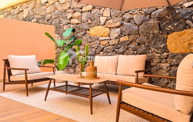 Wiederverkauf - Stadthaus -
Adeje - El Madroñal