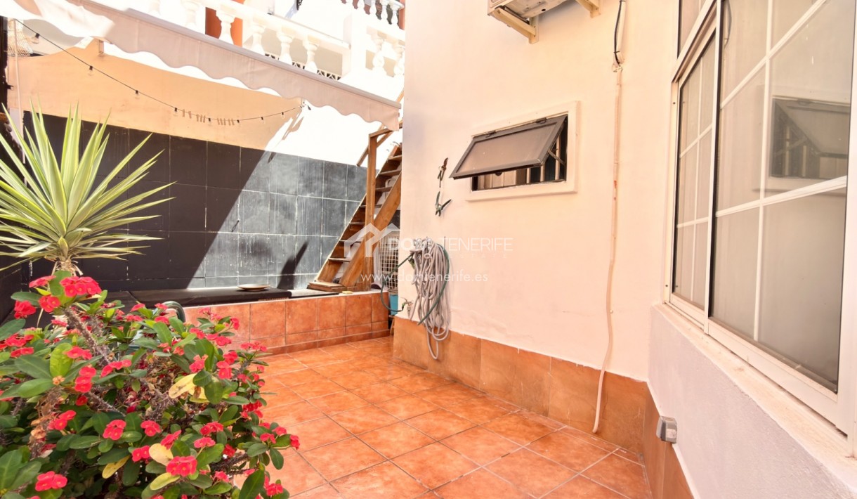 Wiederverkauf - Stadthaus -
Adeje - San Eugenio Alto