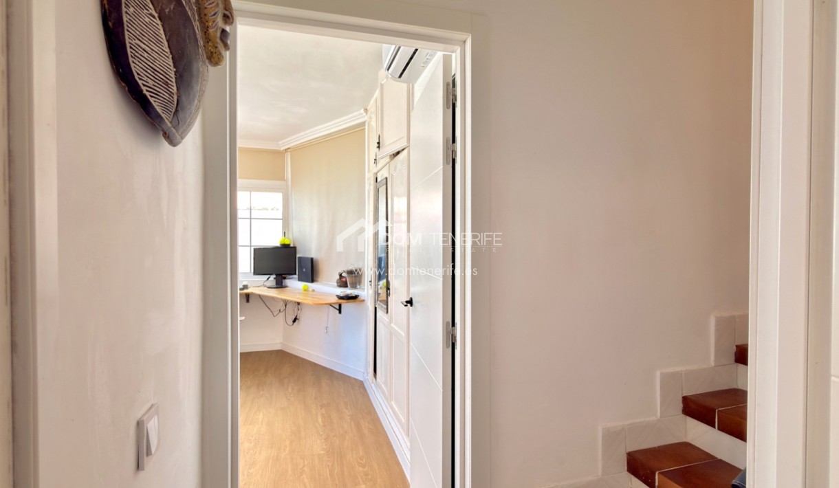 Wiederverkauf - Stadthaus -
Adeje - San Eugenio Alto