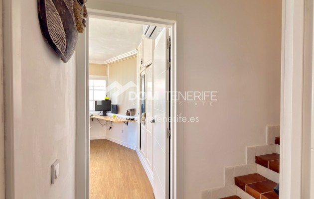 Wiederverkauf - Stadthaus -
Adeje - San Eugenio Alto