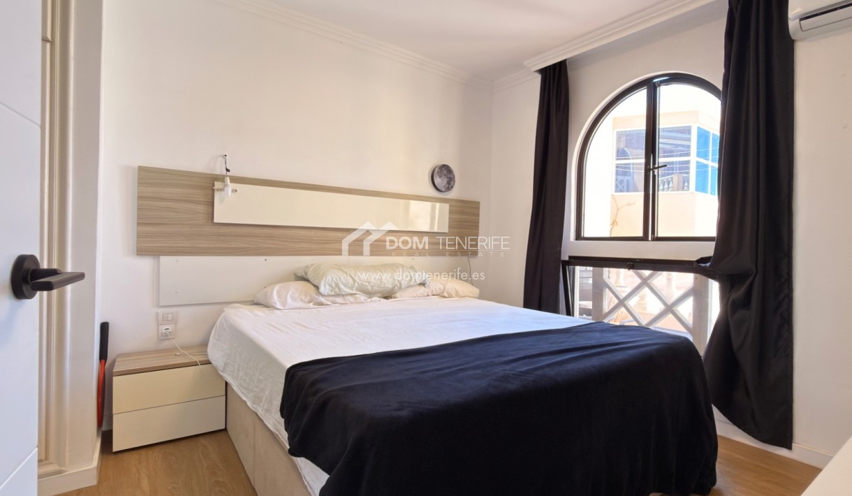 Wiederverkauf - Stadthaus -
Adeje - San Eugenio Alto