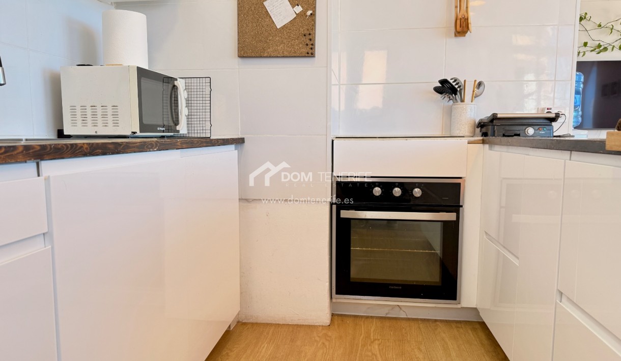 Wiederverkauf - Stadthaus -
Adeje - San Eugenio Alto