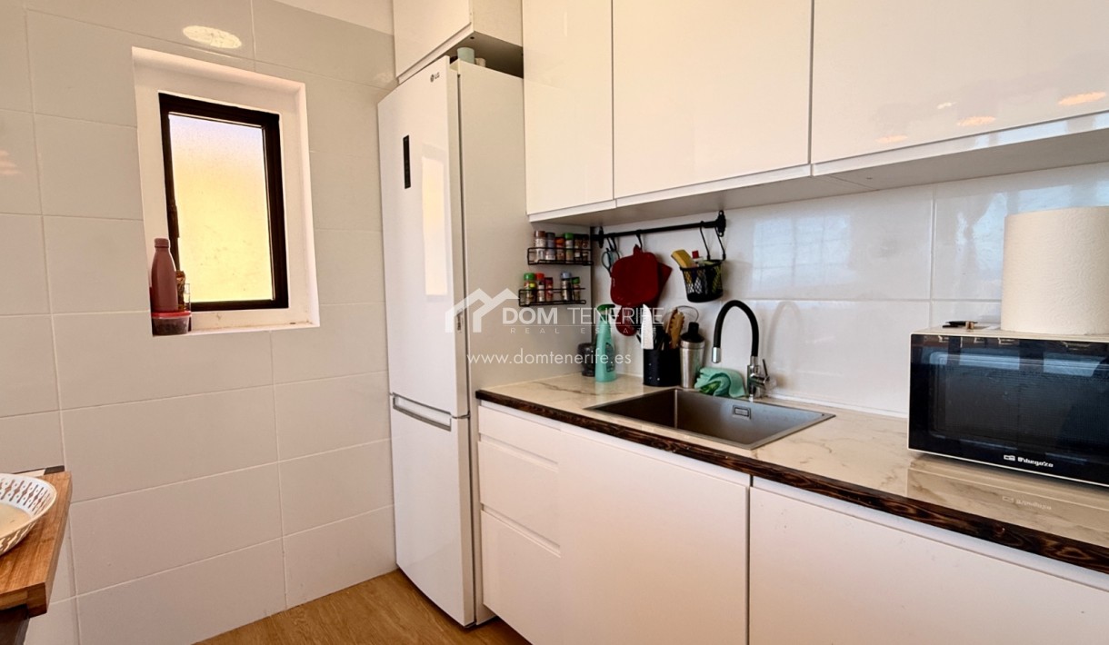 Wiederverkauf - Stadthaus -
Adeje - San Eugenio Alto