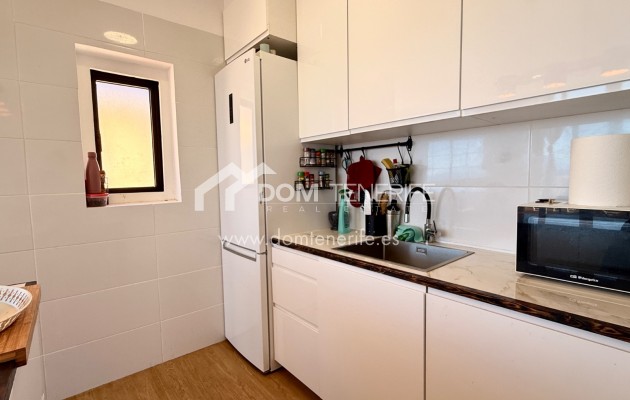 Wiederverkauf - Stadthaus -
Adeje - San Eugenio Alto