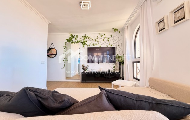 Wiederverkauf - Stadthaus -
Adeje - San Eugenio Alto