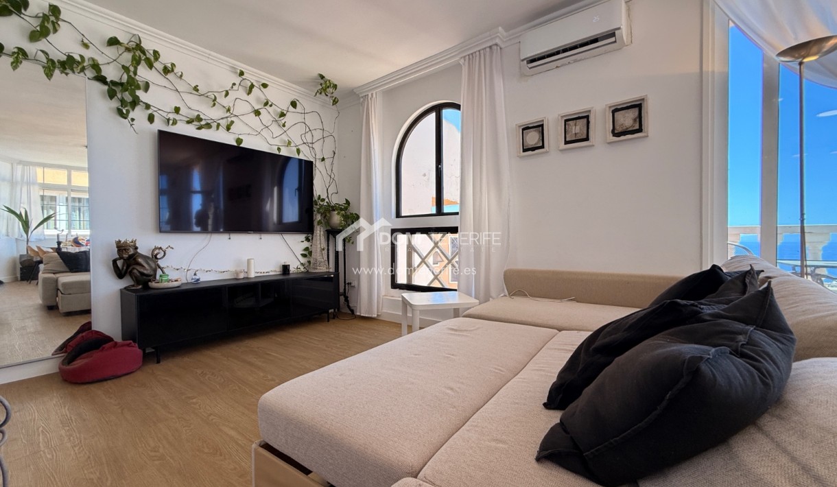 Wiederverkauf - Stadthaus -
Adeje - San Eugenio Alto