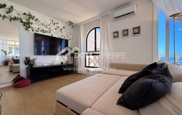 Wiederverkauf - Stadthaus -
Adeje - San Eugenio Alto