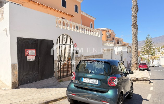 Wiederverkauf - Stadthaus -
Adeje - San Eugenio Alto