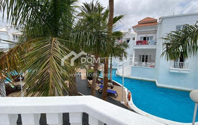 Wiederverkauf - Villa -
Adeje - Fañabé