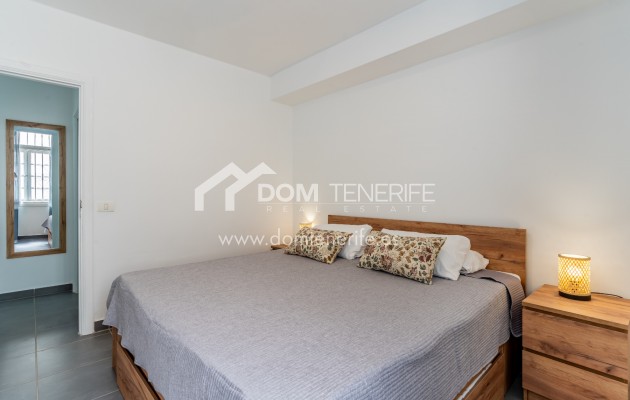 Kurzzeitmiete - Wohnung -
Adeje - San Eugenio Alto