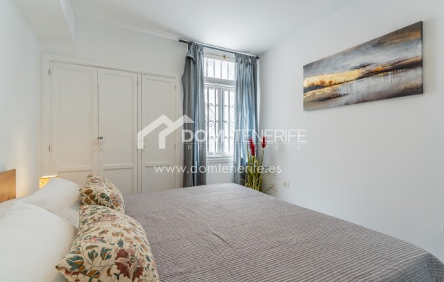 Kurzzeitmiete - Wohnung -
Adeje - San Eugenio Alto