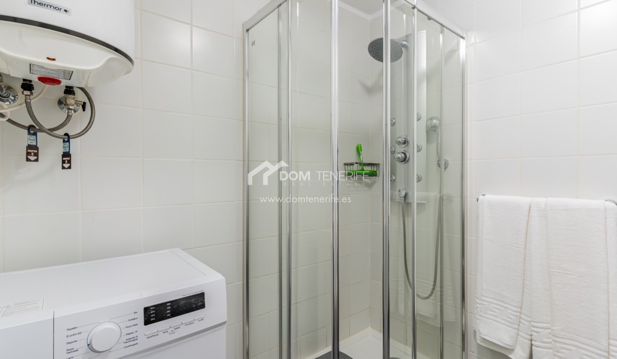 Kurzzeitmiete - Wohnung -
Adeje - San Eugenio Alto