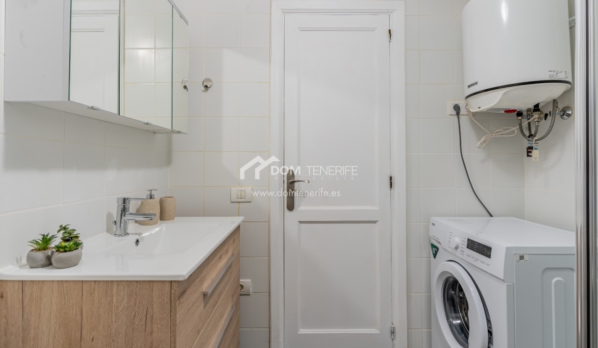 Kurzzeitmiete - Wohnung -
Adeje - San Eugenio Alto