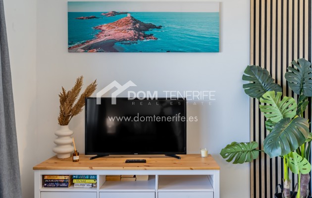 Kurzzeitmiete - Wohnung -
Adeje - San Eugenio Alto