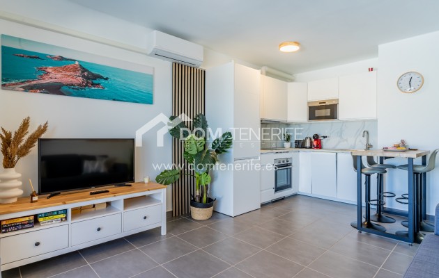 Kurzzeitmiete - Wohnung -
Adeje - San Eugenio Alto