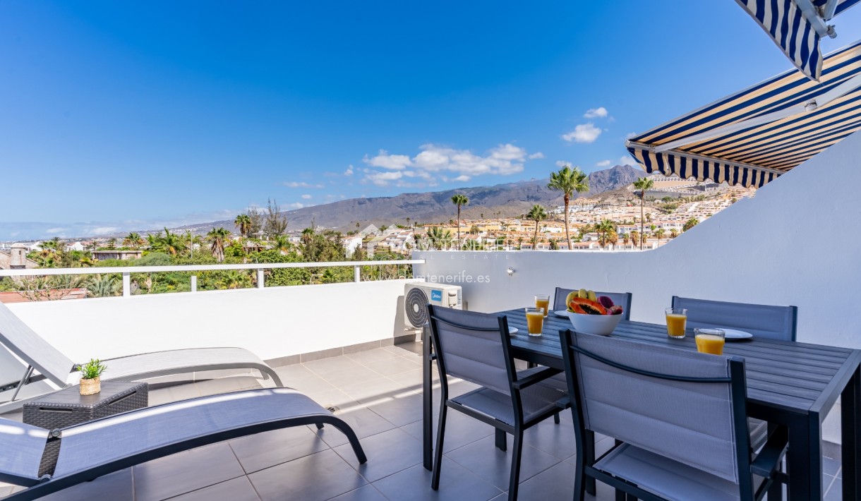 Kurzzeitmiete - Wohnung -
Adeje - San Eugenio Alto