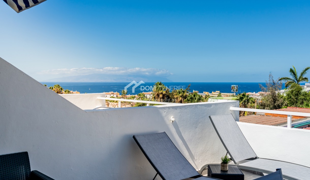 Kurzzeitmiete - Wohnung -
Adeje - San Eugenio Alto