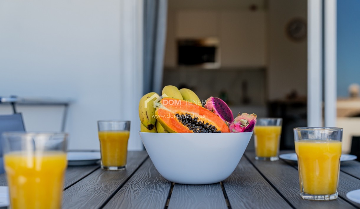 Kurzzeitmiete - Wohnung -
Adeje - San Eugenio Alto