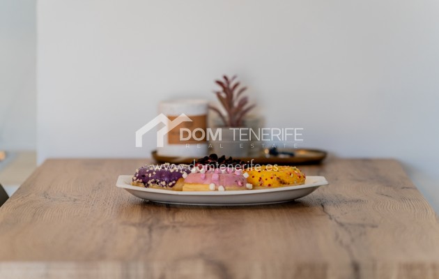 Kurzzeitmiete - Wohnung -
Adeje - San Eugenio Alto