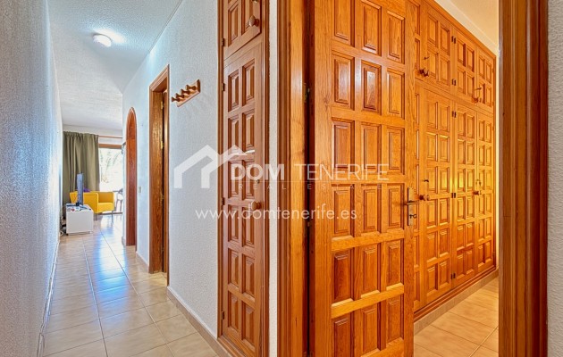 Wiederverkauf - Wohnung -
Santiago del Teide - Los Gigantes