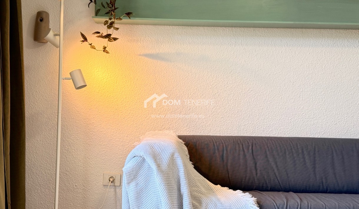 Wiederverkauf - Wohnung -
Santiago del Teide - Los Gigantes