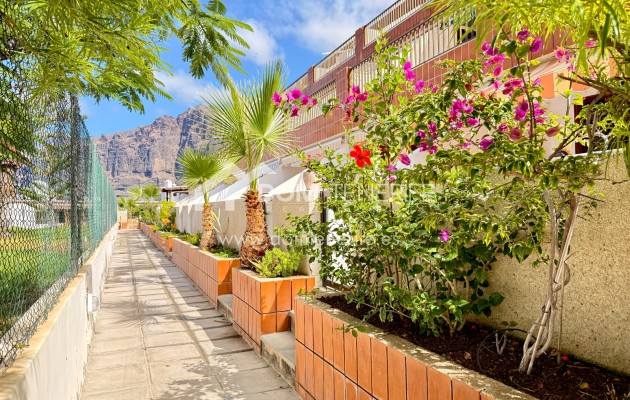 Wiederverkauf - Wohnung -
Santiago del Teide - Los Gigantes