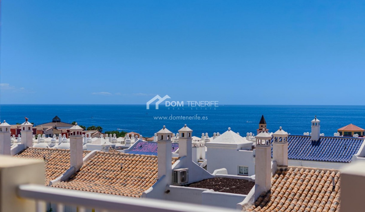 Продажа - Пентхаус -
Адехе - Плайя Параисо