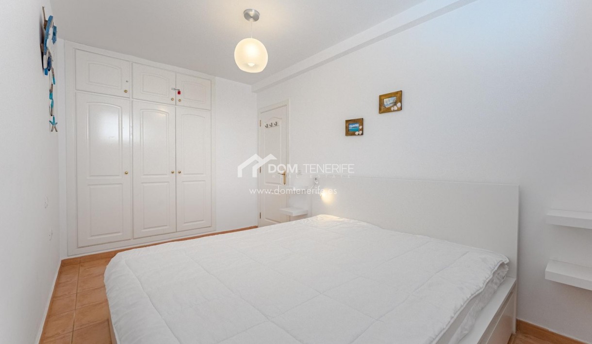 Продажа - Пентхаус -
Адехе - Плайя Параисо