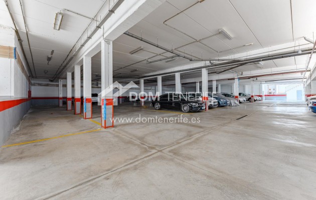 Продажа - Пентхаус -
Адехе - Плайя Параисо