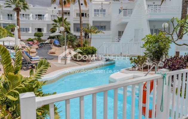 Wiederverkauf - Villa -
Adeje - Fañabé