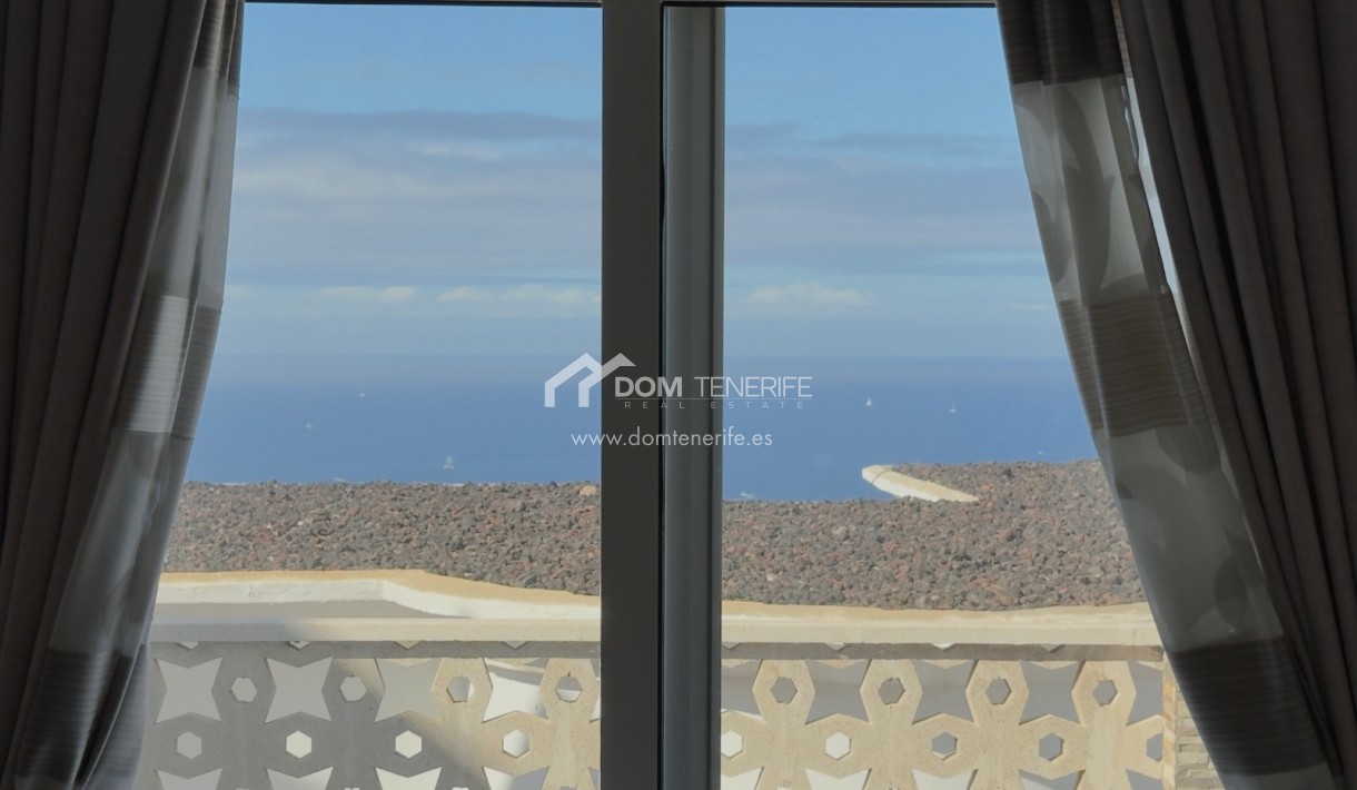 Wiederverkauf - Stadthaus -
Adeje - Torviscas Alto