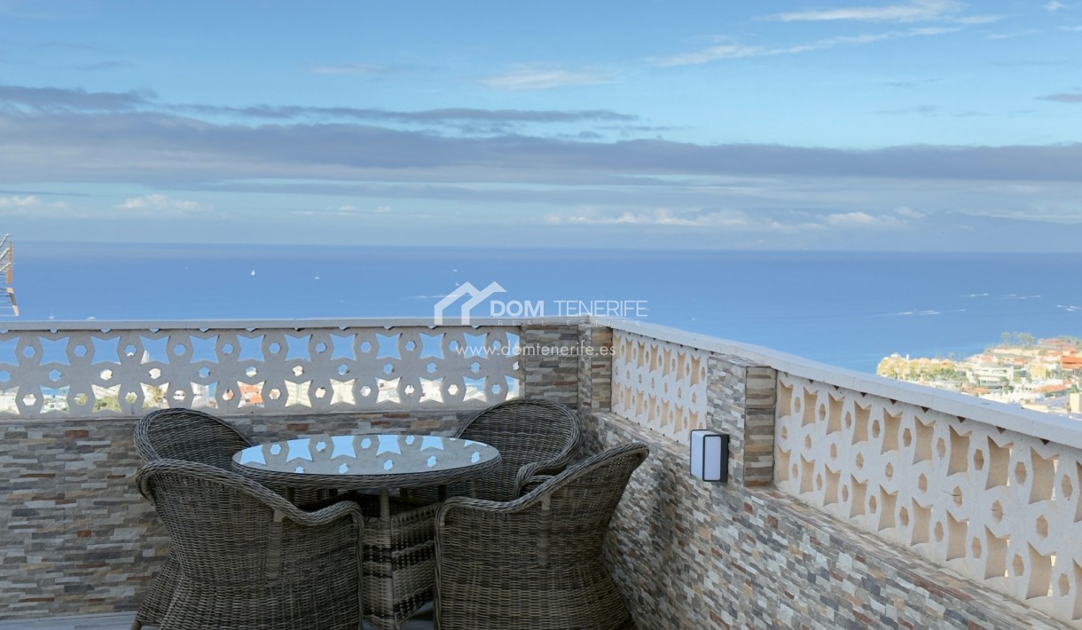 Wiederverkauf - Stadthaus -
Adeje - Torviscas Alto