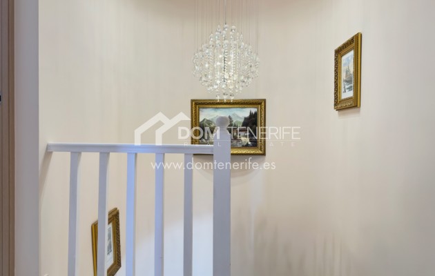 Wiederverkauf - Stadthaus -
Adeje - Torviscas Alto